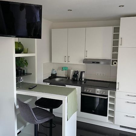 Ferienwohnung Mit Fussbodenheizung Nahe Messe, Gratis Parkplatz Und Abstellplatz E - Bike Hannover Exteriör bild